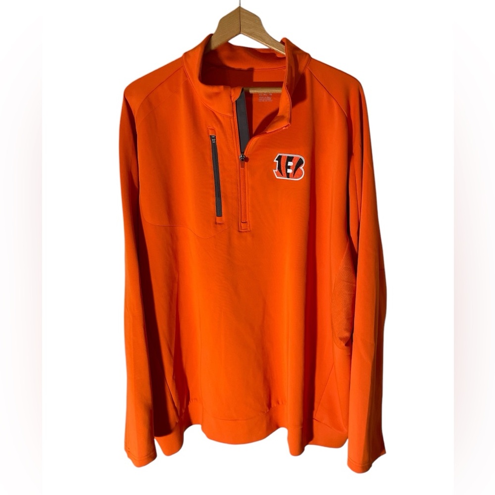C40- Cincinnati Bangles Men’s 4XL Shirt